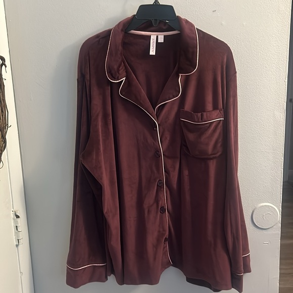 Pajama set - Picture 2 of 9